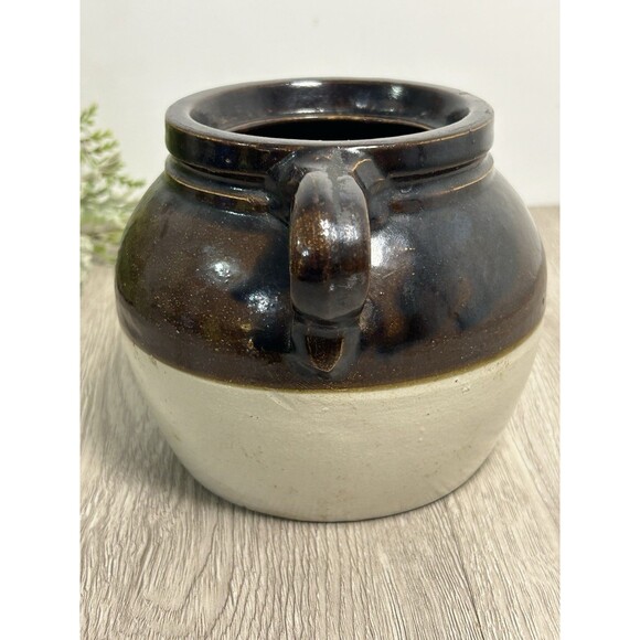 Vintage Two Tone Stoneware Glazed Crock Bean Pot w/ Handle Farmhouse Cottage - Picture 3 of 9
